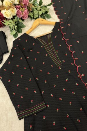 SZ1126 - Embroidered salwar suit set